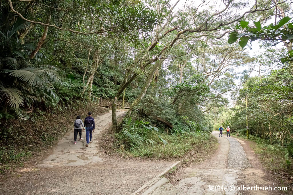 龍潭石門山步道．桃園小百岳（登小竹坑山賞美景，景春步道，觀音步道，環湖步道隨你選！） @愛伯特