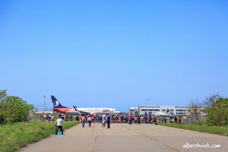 桃園機場飛機起降要去哪裡看？大園桃園機場戰備聯絡道