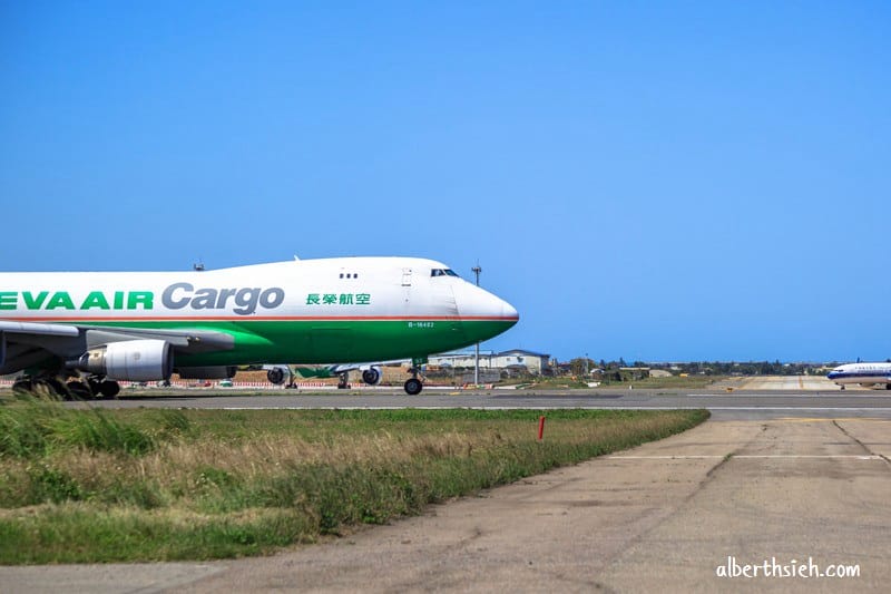 桃園機場飛機起降要去哪裡看？大園桃園機場戰備聯絡道