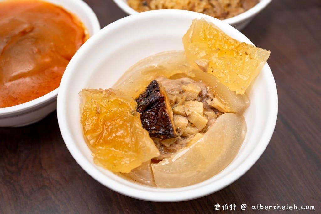 鶯桃肉圓｜桃園美食小吃，圓糯米的油飯必點超Q彈好吃