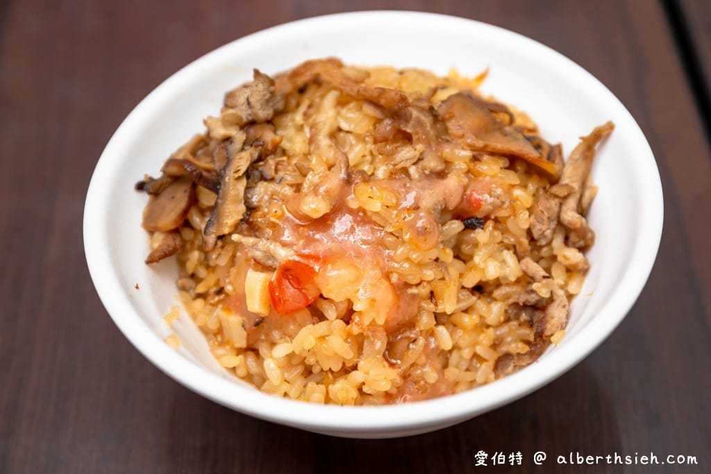 鶯桃肉圓｜桃園美食小吃，圓糯米的油飯必點超Q彈好吃