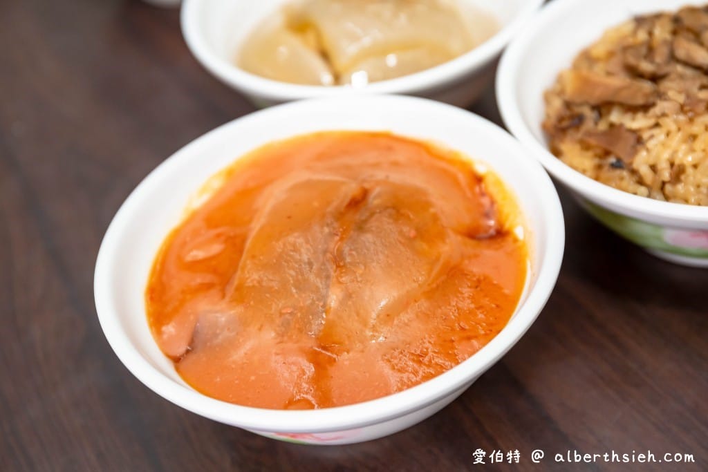 鶯桃肉圓｜桃園美食小吃，圓糯米的油飯必點超Q彈好吃
