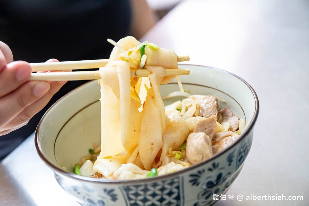 姑姑麵店.桃園大溪美食(在地一甲子,大溪老街超人氣古早味麵店) - 第19張圖 姑姑麵店.桃園大溪美食(在地一甲子,大溪老街超人氣古早味麵店)