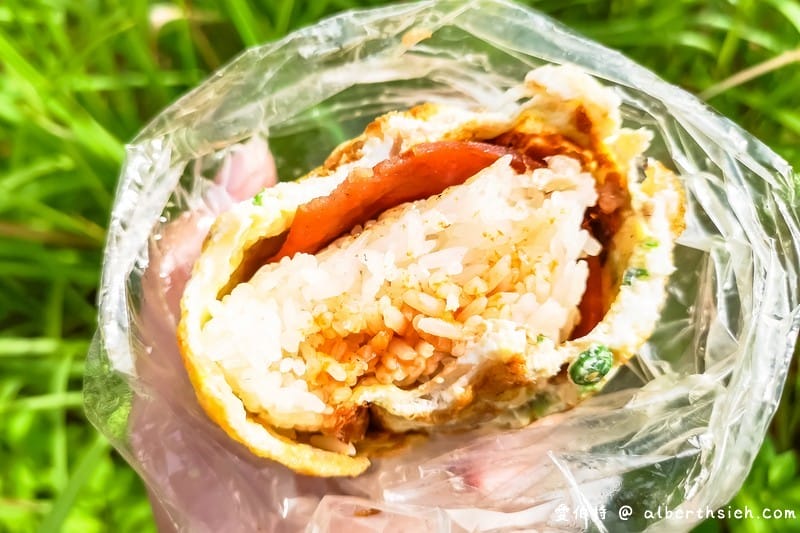 桃園龜山后街美食．龜山無名蛋包飯（多層次口感好吃美味的早餐）