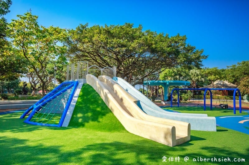 中壢親子公園．中壢藝術園區（土丘溜滑梯、旋轉陀螺、親子鞦韆、攀爬網、攀岩塊）