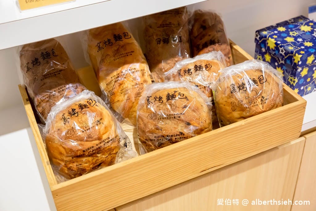百樂咖啡．桃園蘆竹南崁咖啡廳推薦（手沖咖啡好喝，不限時免費使用插座與WIFI）