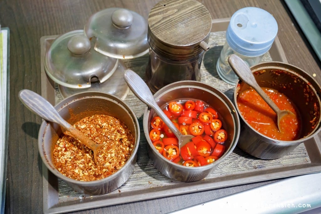 桃園平鎮美食．阿灣泰式料理（在地營業30年的泰國媳婦平價泰式料理）