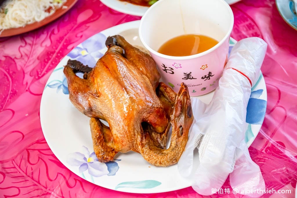 江師傅夢谷鋼桶烤雞店．南投仁愛美食（烤雞超級酥脆香氣很夠，糖醋魚無土味超好吃）