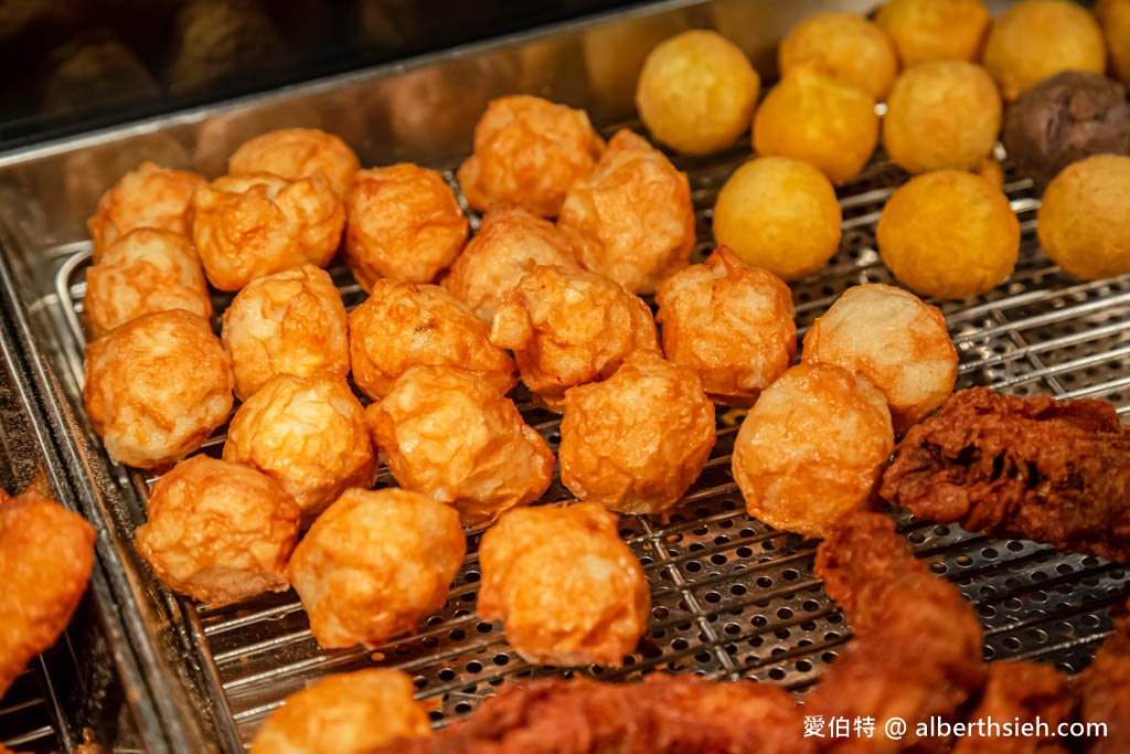 巷口湯翅．桃園楊梅美食（雞翅5隻100，皮薄內嫩又多汁超好啃） @愛伯特