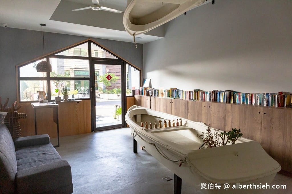 南投日月潭親子住宿．五船民宿（近水社碼頭，房間內有旋轉木馬跟廚房玩具）