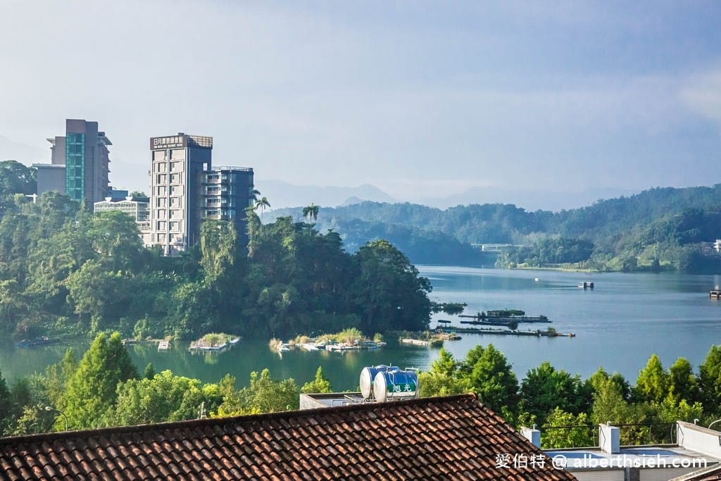 南投日月潭親子住宿．五船民宿（近水社碼頭，房間內有旋轉木馬跟廚房玩具）
