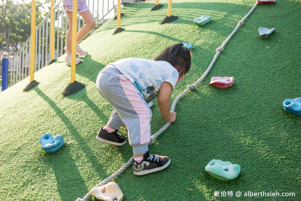 內壢文化公園．桃園親子景點（首座兒童體驗駕駛訓練公園，彩虹跑道，共融式遊戲場） @愛伯特