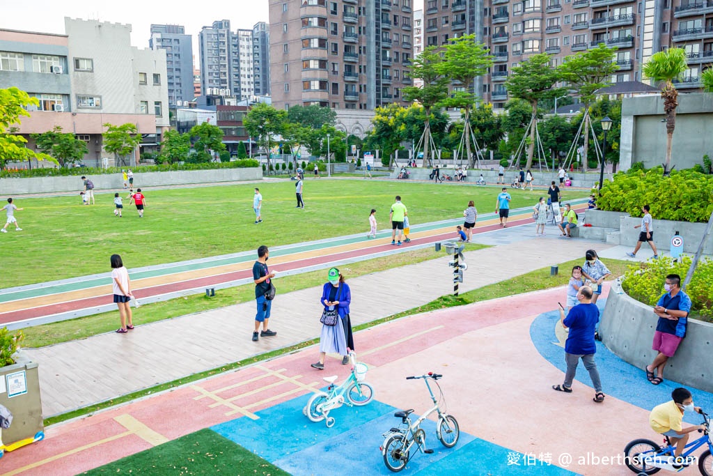 內壢文化公園．桃園親子景點（首座兒童體驗駕駛訓練公園，彩虹跑道，共融式遊戲場） @愛伯特