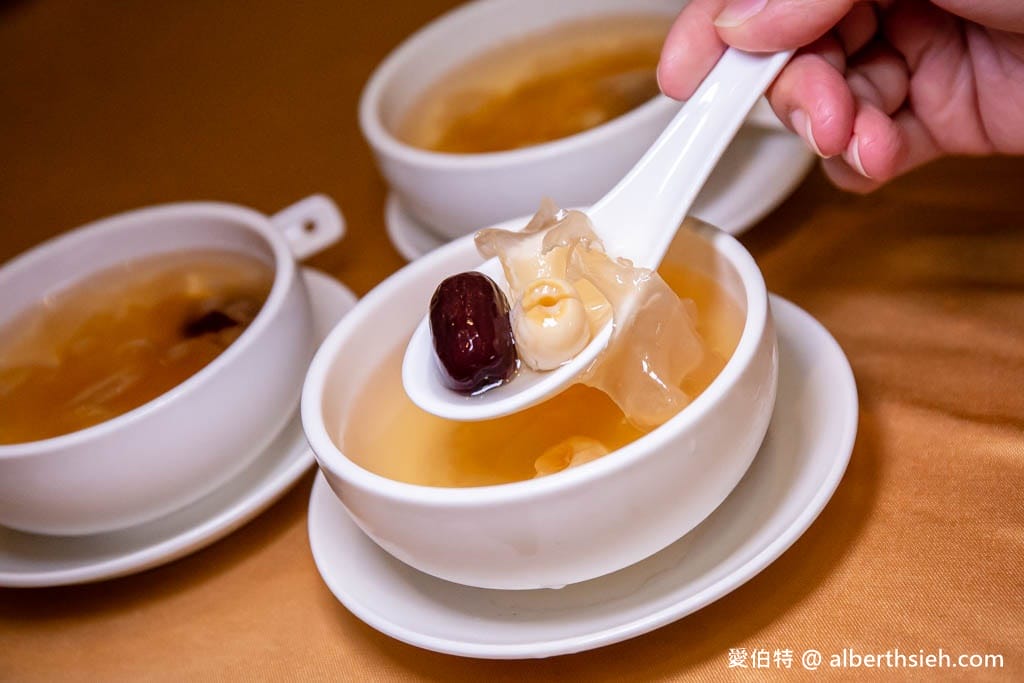 晶粵軒烤鴨餐廳．桃園藝文特區美食（櫻桃鴨現場片鴨秀，烤鴨全餐3吃必點，晶宴會館新品牌）