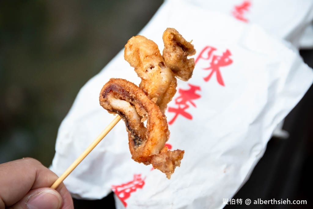 陳季炸雞．台北北投美食（網友譽為在地最強炸雞，雞排60元，雞翅5隻110元）