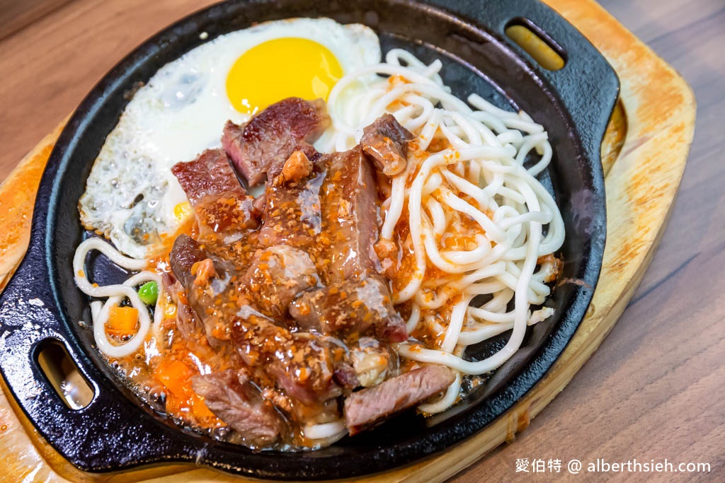 艾佳牛排館．桃園藝文特區美食（270元起牛排以及近70款超爽Buffet隨你吃到飽！） @愛伯特