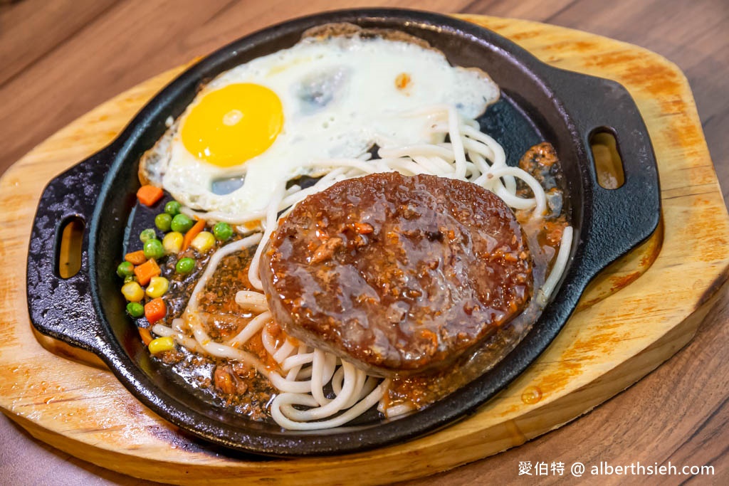 艾佳牛排館．桃園藝文特區美食（270元起牛排以及近70款超爽Buffet隨你吃到飽！） @愛伯特