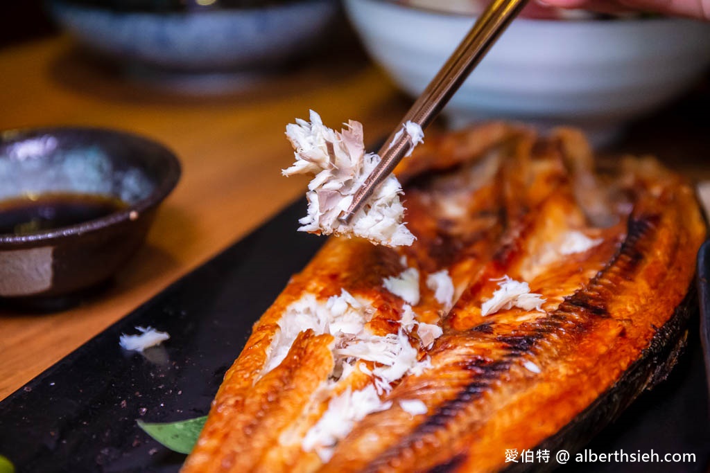 藏王日式食堂．桃園中壢環球青埔A19美食（日式氣氛滿點的親子居酒屋，看棒球或購物聚餐推薦） @愛伯特