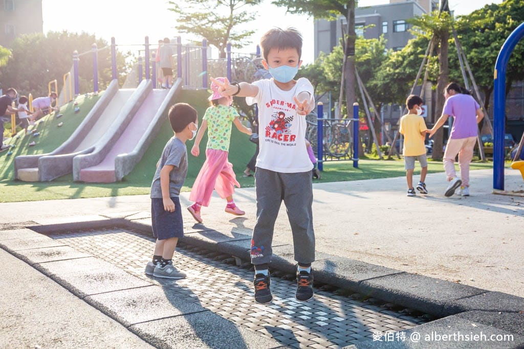 內壢文化公園．桃園親子景點（首座兒童體驗駕駛訓練公園，彩虹跑道，共融式遊戲場）