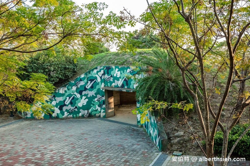 高雄景點．崗山之眼（登高40公尺天空步道上帝視角俯瞰週邊群山美景，入園門票費用/接駁車資訊）