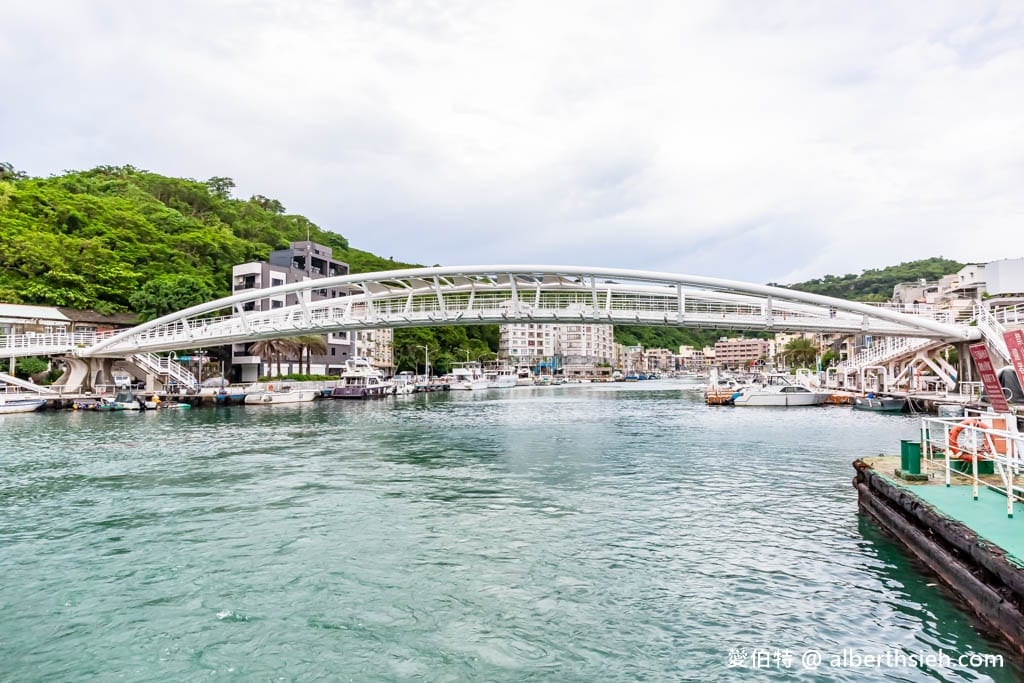 高雄大碗公冰推薦！渡船頭海之冰必點水果冰，20倍超大碗超消暑