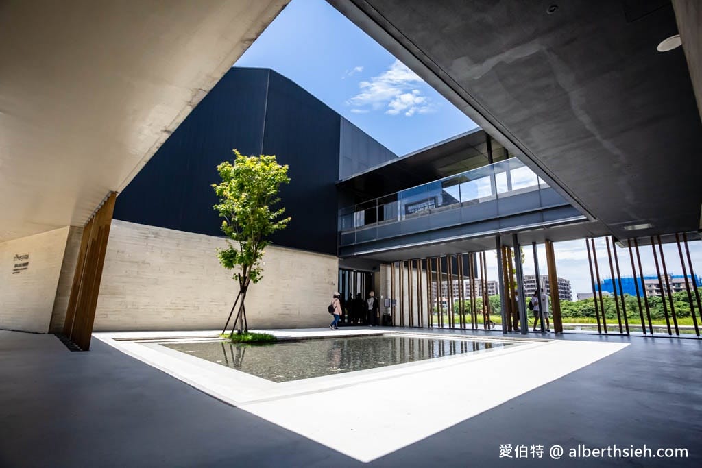 桃園客家博覽會一日遊（台灣館世界館瞭解客家文化，橫山書法藝術館培養藝術氣息，首烏客家御膳館吃美食）