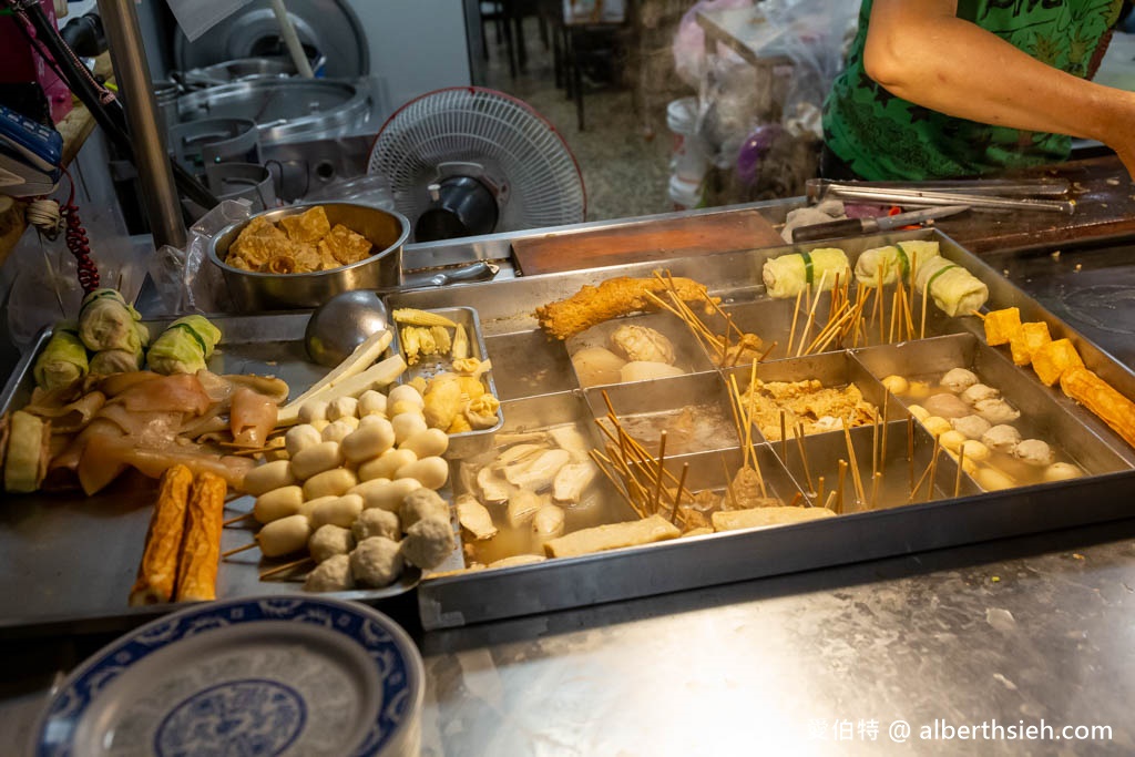 漁塘黑鯩．高雄鼓山美食（在地60年生菜芥末烤黑輪必點，關東煮高湯免費暢飲） @愛伯特