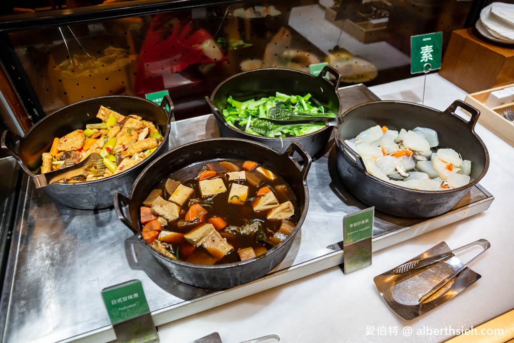 捷絲旅高雄中正館．高雄苓雅飯店推薦（鄰近捷運技擊館、衛武營、武廟市場的質感平價飯店） @愛伯特