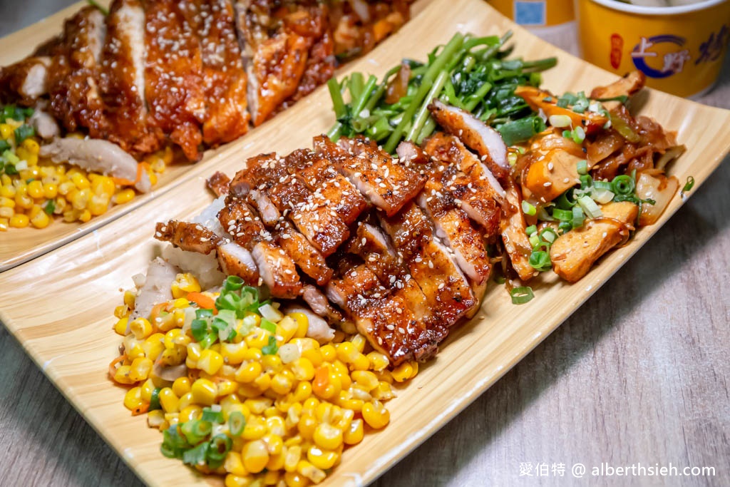 上野烤肉飯中壢總店．桃園中壢美食（便當菜單價格，附停車位的在地超狂排隊店，破千評價還有4.6顆星） @愛伯特