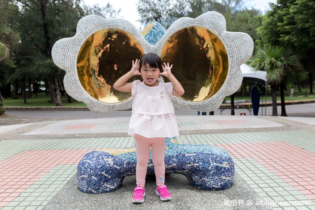 旗津海岸公園.高雄旗津景點(旗津貝殼館、彩虹教堂、旗津海珍珠、雙螺台免費景點超好拍) - 第16張圖 旗津海岸公園.高雄旗津景點(旗津貝殼館、彩虹教堂、旗津海珍珠、雙螺台免費景點超好拍)