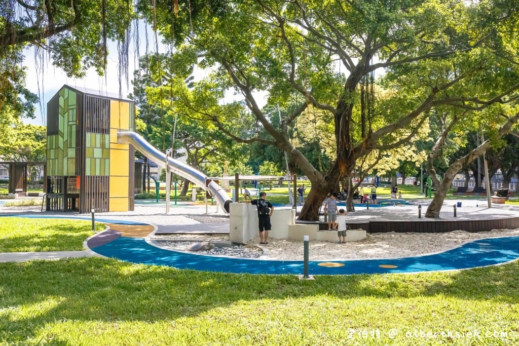 桃園親子景點.龜山中正公園(全台最大的烏龜配上冒險溜滑梯塔) - 第16張圖 桃園親子景點.龜山中正公園(全台最大的烏龜配上冒險溜滑梯塔)