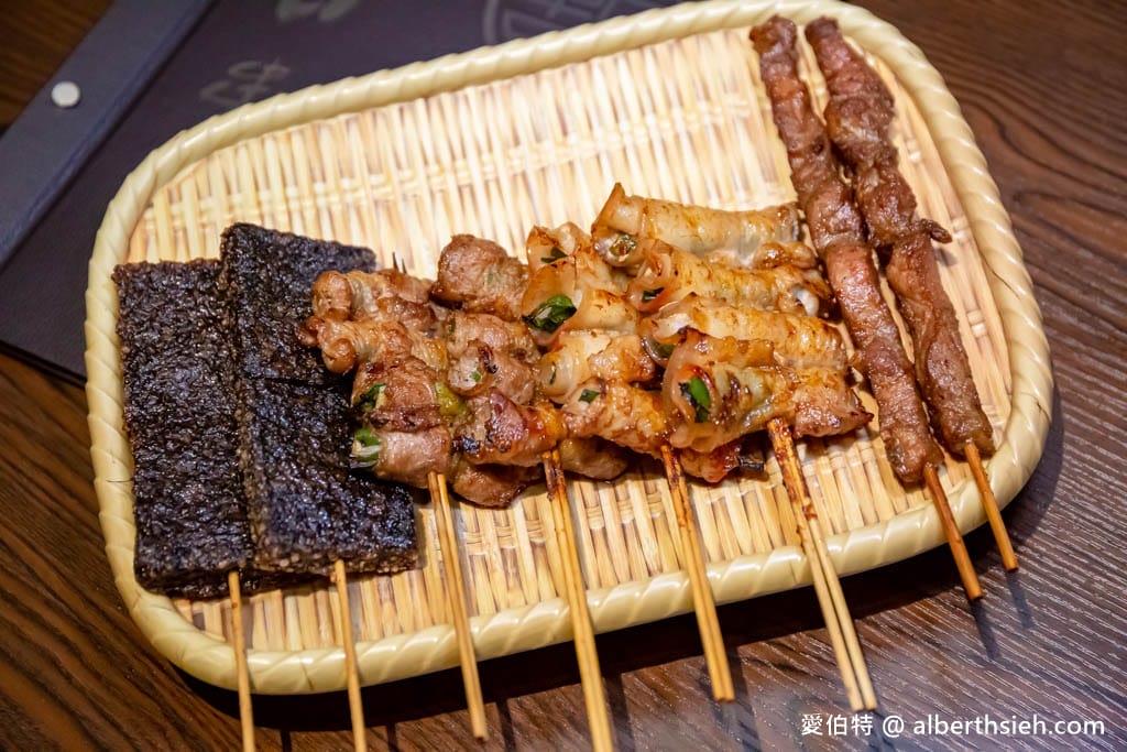 朝日串串．新竹串燒推薦（餐點菜單價格，平價居酒屋免費雞湯喝到飽，生蠔肥美，串燒美味）