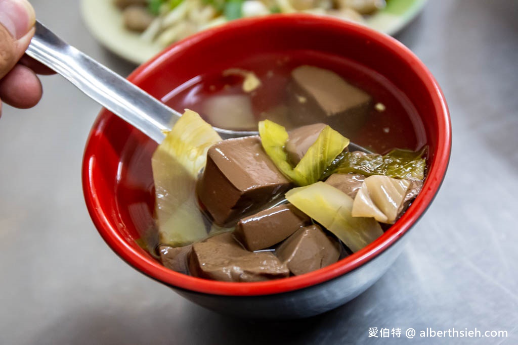 原僑愛市場麵店．桃園大溪介壽路美食（餐點菜單價格，在地40年以上的原橋愛市場麵店） @愛伯特