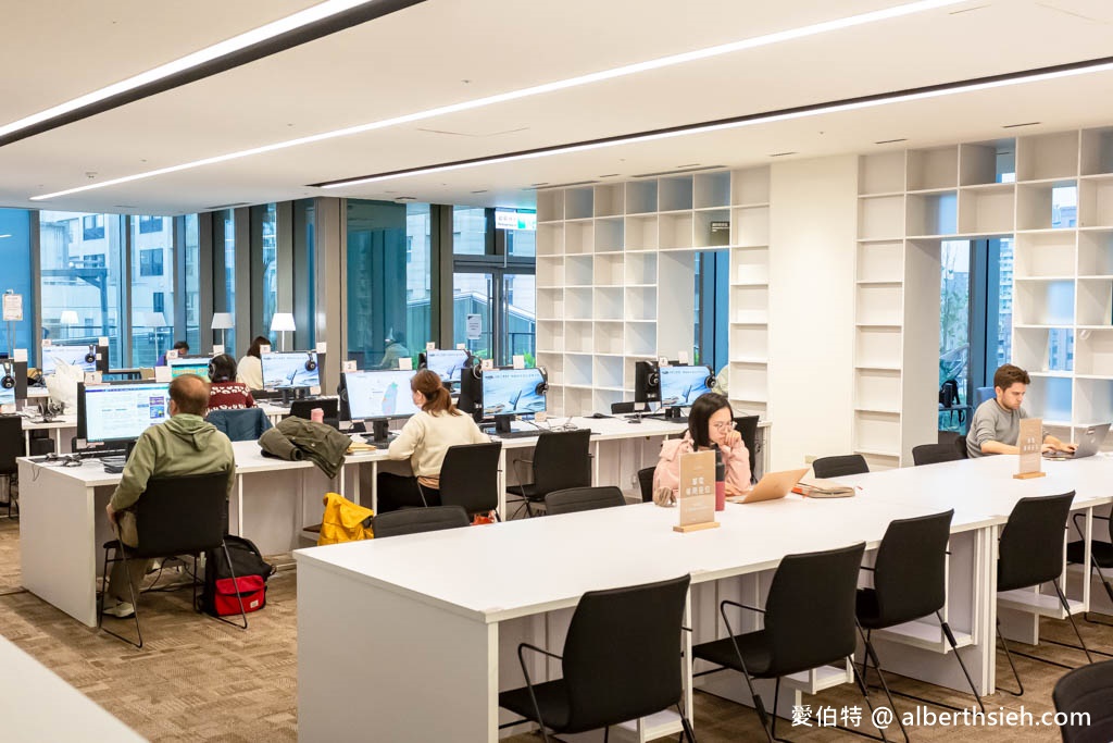 桃園市立圖書館總館|全台最美綠建築圖書館,漫畫看到飽 @愛伯特