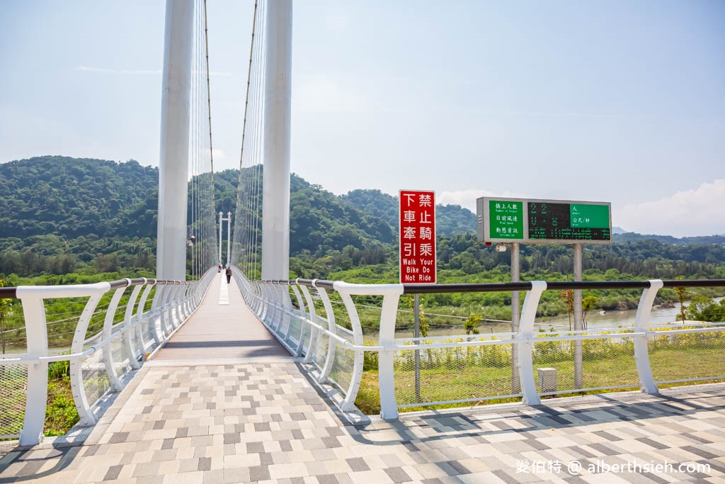 桃園大溪中庄吊橋怎麼去/七張福德宮（全台最長的懸索式吊橋，串聯大漢溪山豬湖以及中庄調整池） @愛伯特