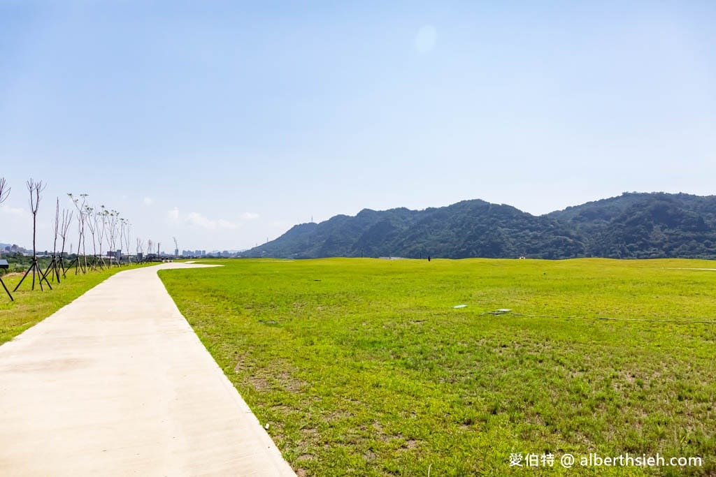 大溪大嵙崁親水園區．桃園免費親子景點（天空之域遊樂場/天空之域風箏草原景觀土丘）