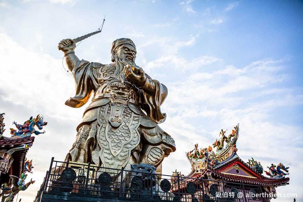 草屯敦和宮｜南投求財必去，全台最高、全世界最大尊銅鑄財神爺