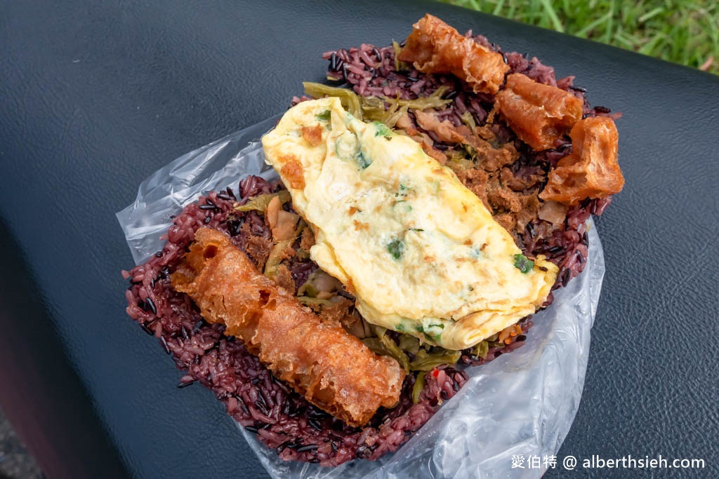 桃園早餐推薦｜南門市場必吃排隊美食：南門飯糰，菜單油條酥脆 @愛伯特