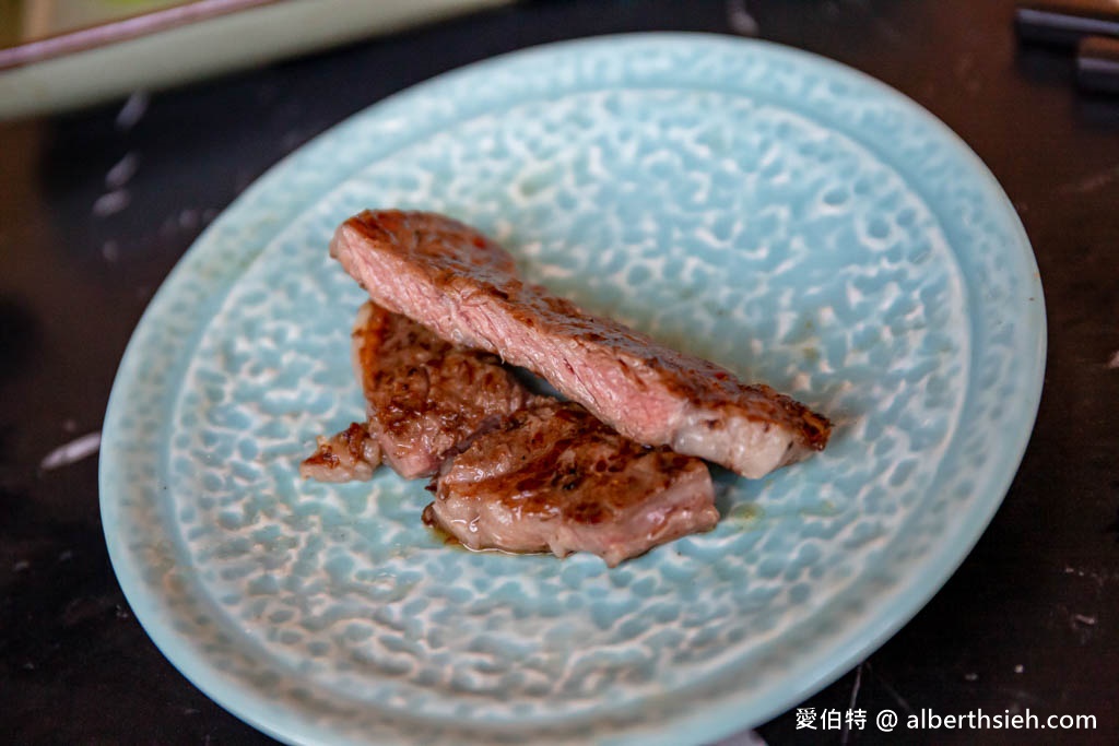 一修尼和牛炭火燒肉．桃園燒肉推薦（堅持精修肉，食材佳還有免費雞湯可以喝，好停車） @愛伯特