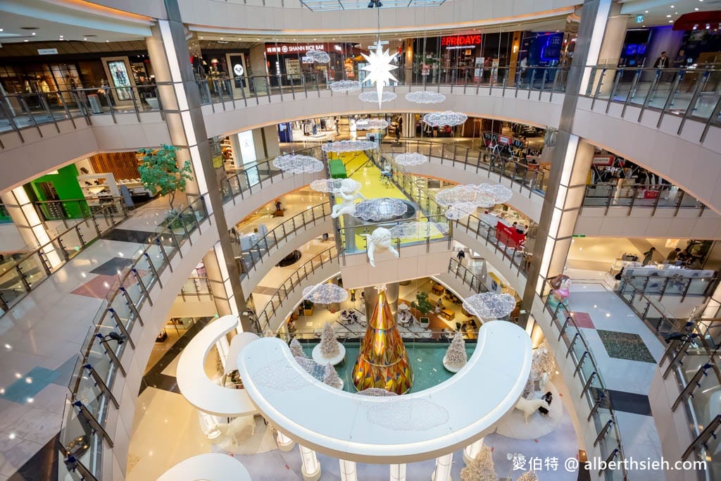 2023桃園聖誕節藝術裝置拍照打卡點？（華泰名品城，台茂，大江）