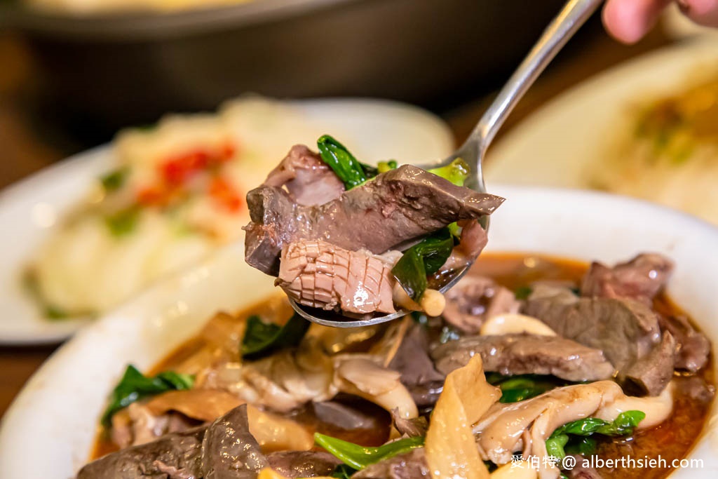 桃園羊肉爐推薦．總裁家溫體鮮羊肉料理（餐點菜單，無羊騷味的國產鮮美溫體羊，清燉湯頭溫潤鮮甜） @愛伯特