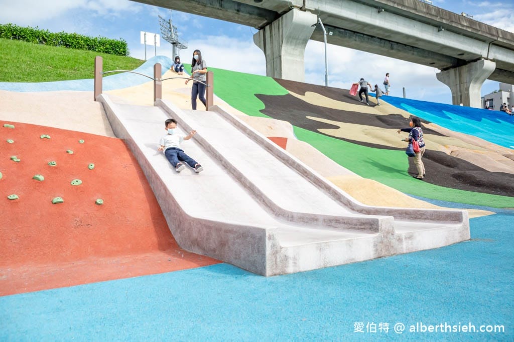 新北大都會公園熊猴森樂園｜三重捷運站親子景點，31座特色溜滑梯