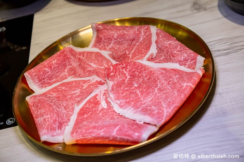 正谷家韓式火鍋．桃園韓式料理推薦（一隻雞火鍋超讚必點，炸雞、鳳尾蝦乾貝煎餅也很推）