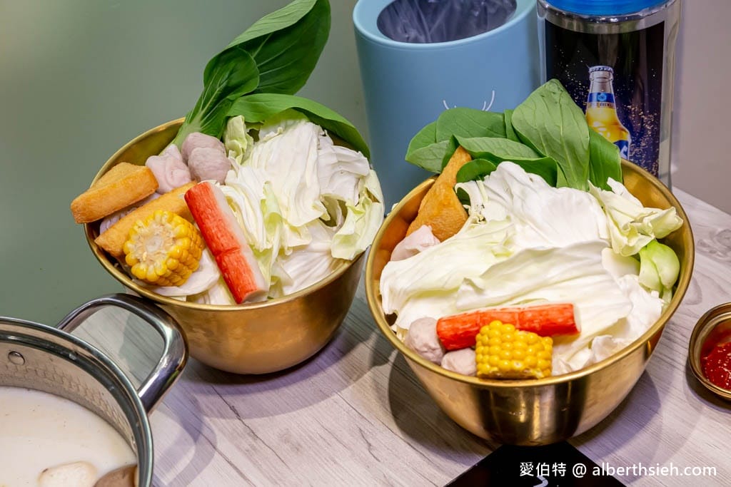 正谷家韓式火鍋．桃園韓式料理推薦（一隻雞火鍋超讚必點，炸雞、鳳尾蝦乾貝煎餅也很推）