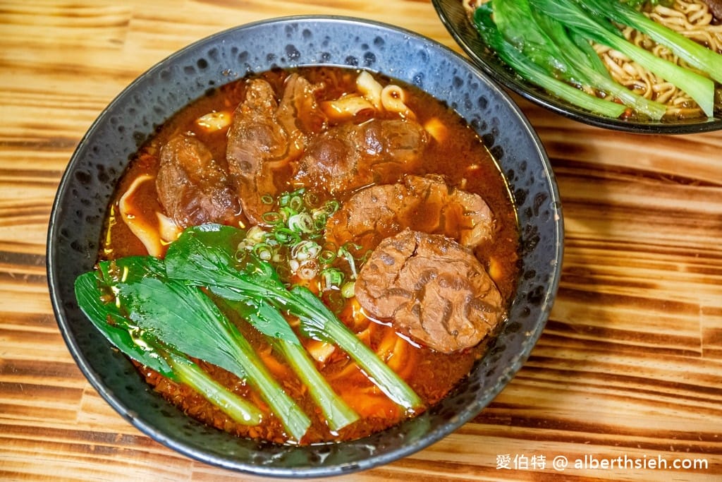桃園天冷驅寒吃什麼？禦寒進補暖身爆汗系食物推薦（薑母鴨、羊肉爐、酸菜魚、胡椒魚、麻辣火鍋，牛肉麵）