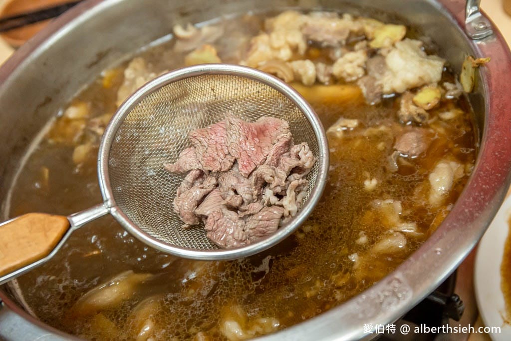 桃園天冷驅寒吃什麼？禦寒進補暖身爆汗系食物推薦（薑母鴨、羊肉爐、酸菜魚、胡椒魚、麻辣火鍋，牛肉麵）
