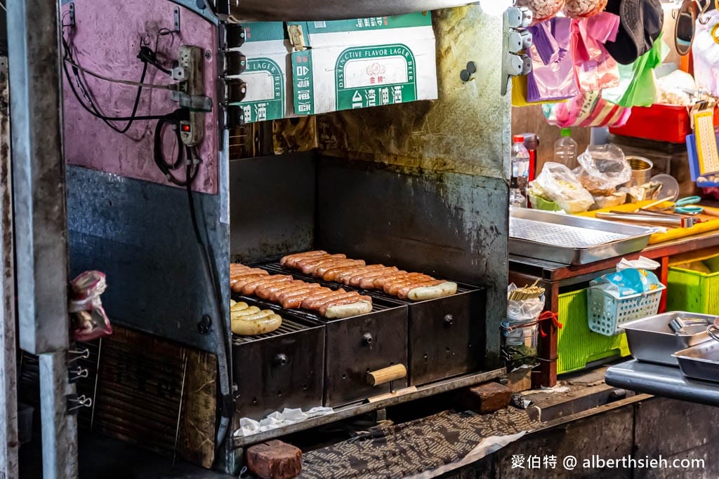 林口松芝露碳烤香腸．桃園龜山美食（大腸包小腸，肥美不油膩的好吃，樂善三路上）