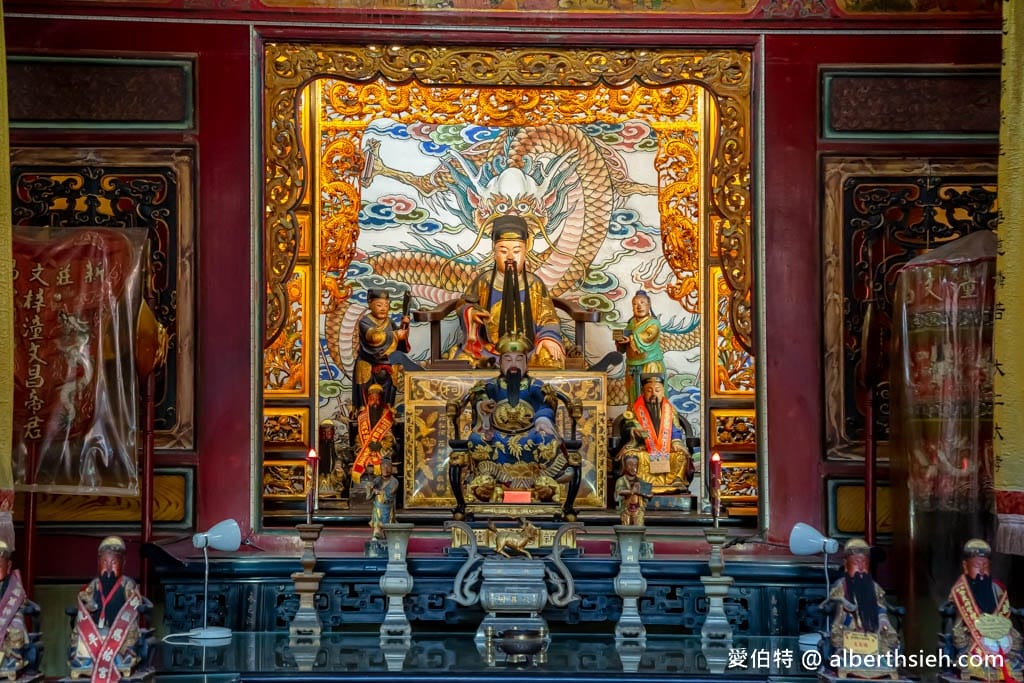 新莊文昌祠.新北文昌帝君廟宇(三級古蹟,瘟祖天尊,祿馬,財神爺,台版鳥居) - 第18張圖 新莊文昌祠.新北文昌帝君廟宇(三級古蹟,瘟祖天尊,祿馬,財神爺,台版鳥居)