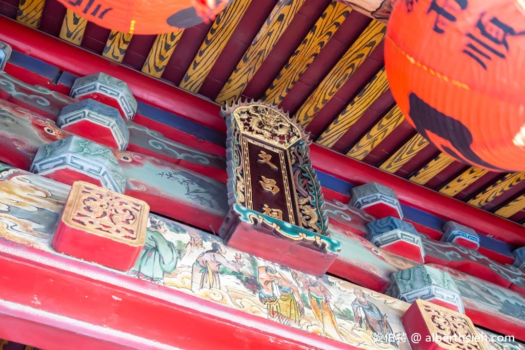 新莊文昌祠.新北文昌帝君廟宇(三級古蹟,瘟祖天尊,祿馬,財神爺,台版鳥居) - 第6張圖 新莊文昌祠.新北文昌帝君廟宇(三級古蹟,瘟祖天尊,祿馬,財神爺,台版鳥居)