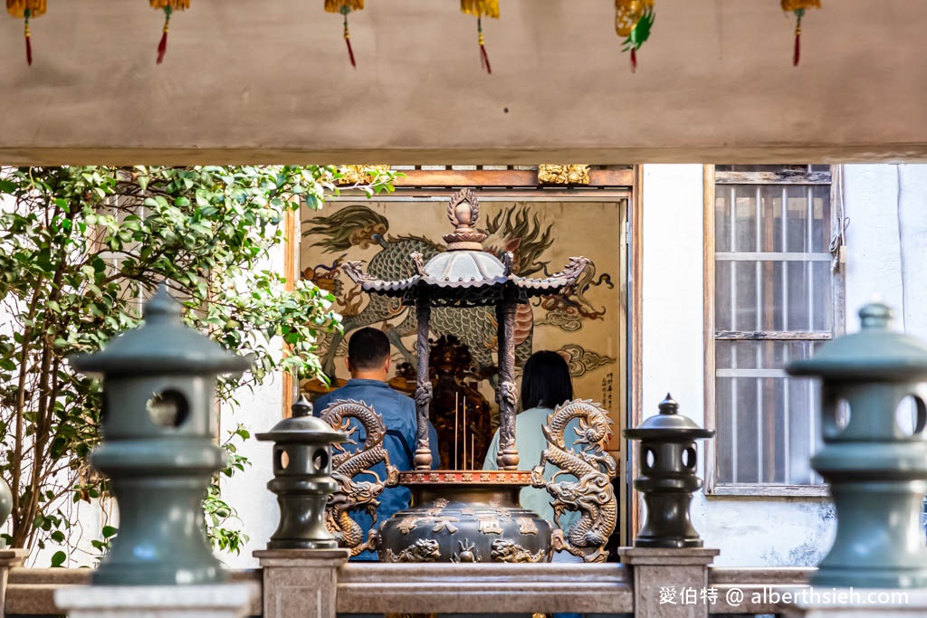 新莊文昌祠．新北文昌帝君廟宇（三級古蹟，瘟祖天尊，祿馬，財神爺，台版鳥居） @愛伯特